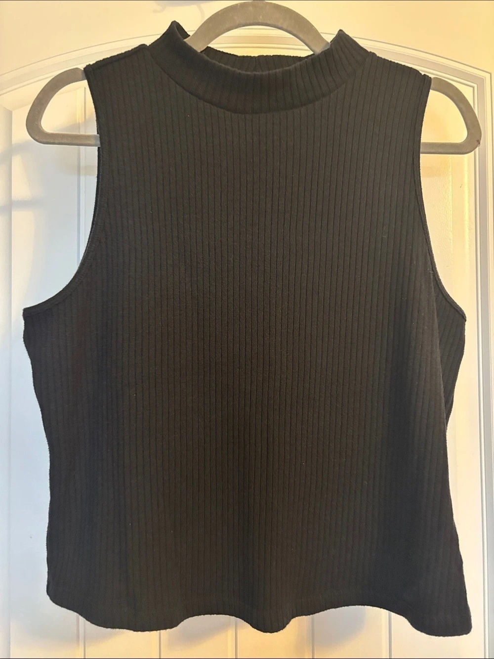 Old Navy Ribbed Tank Top in Black Size XL